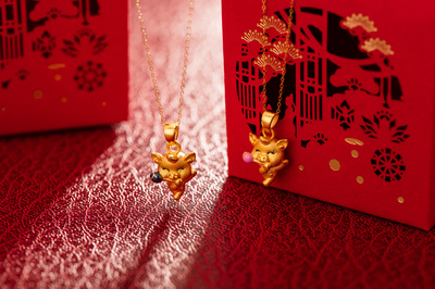 黄金与珍珠 如何拍摄珠宝原片捕捉经典魅力